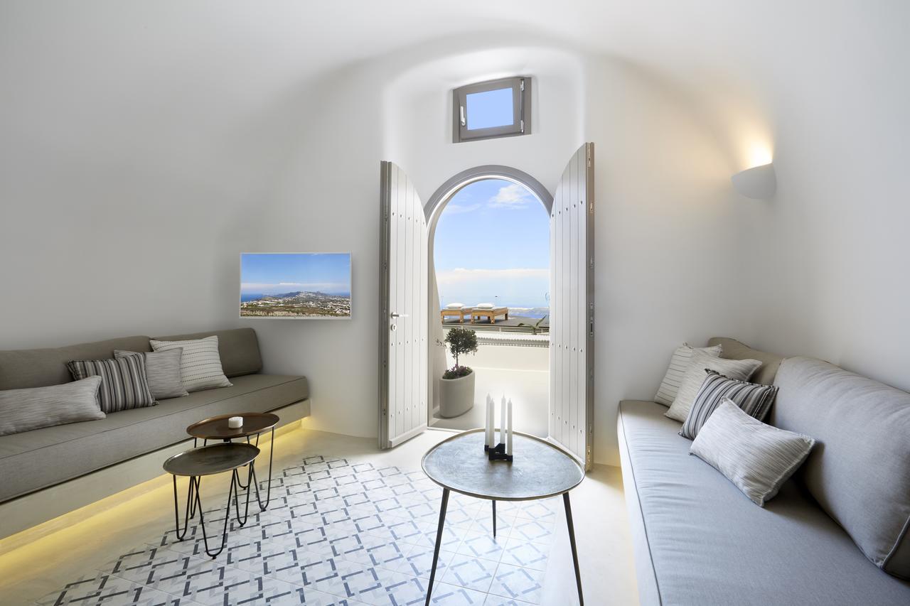 White & Co. La Torre Suites Пиргос Экстерьер фото