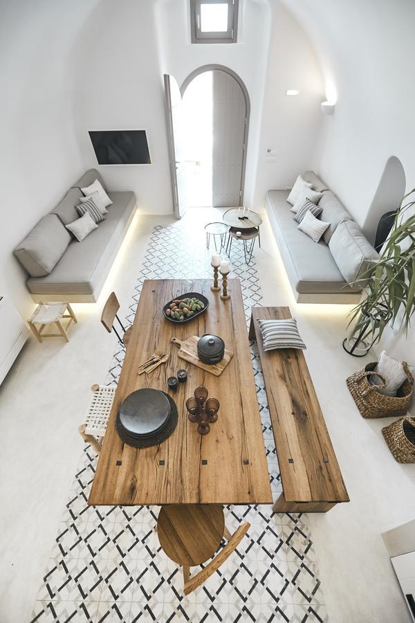 White & Co. La Torre Suites Пиргос Экстерьер фото