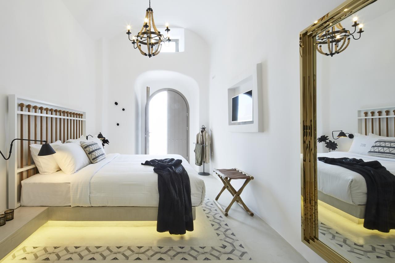 White & Co. La Torre Suites Пиргос Экстерьер фото