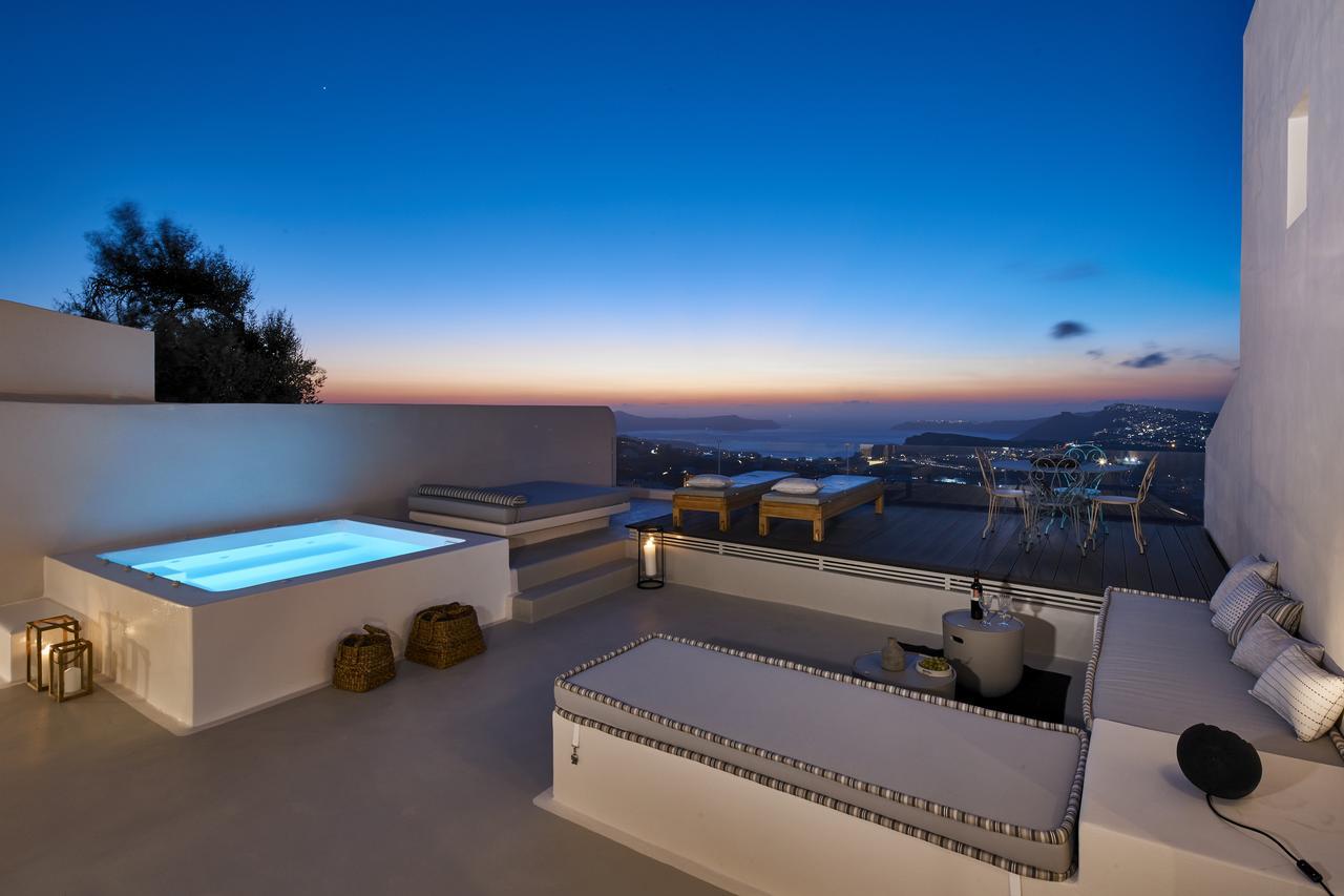 White & Co. La Torre Suites Пиргос Экстерьер фото