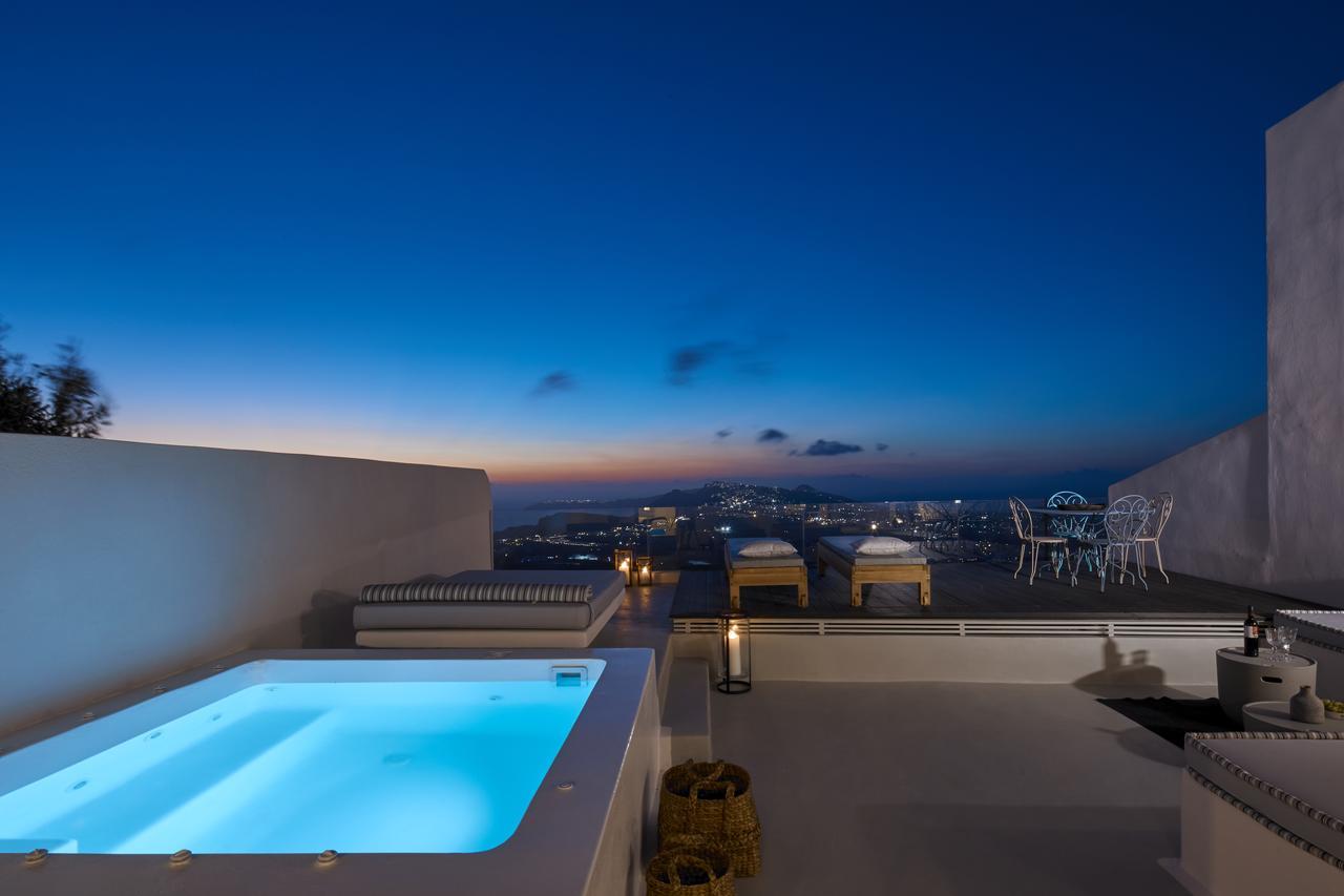 White & Co. La Torre Suites Пиргос Экстерьер фото